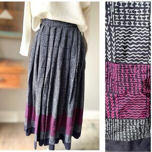 Susan Reade 90s Vintage Pleated Tribal Print Skirt